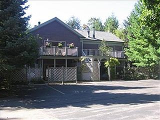 1st image of 800 N Shore Dr APT 3