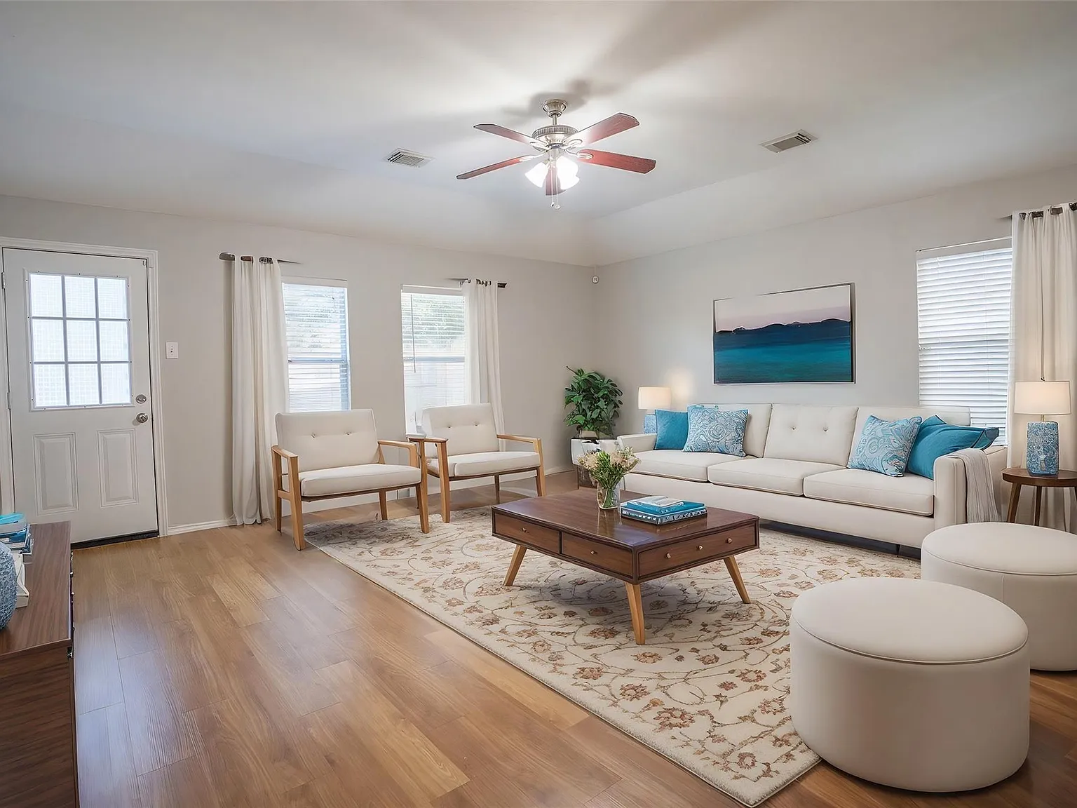 3 bed, 2.0 bath, 1528 sqft, $2,100 — Photo 3