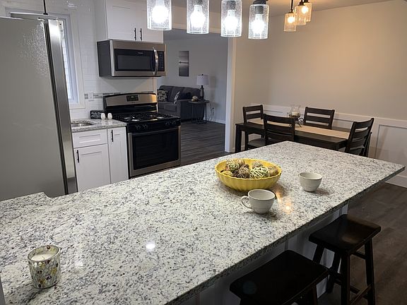5th image of 5961 Wedgewood Dr