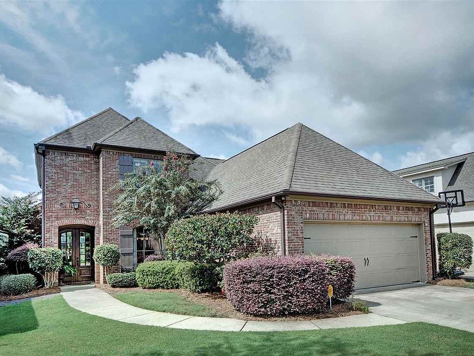 1st image of 105 Vinings Dr