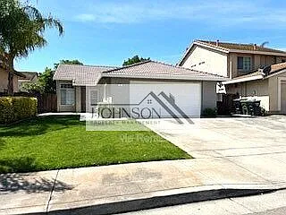 76 Mary Ct Photo 1