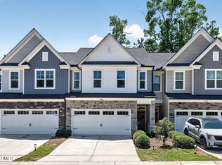 125 Orvis Dr, Holly Springs, NC 27540