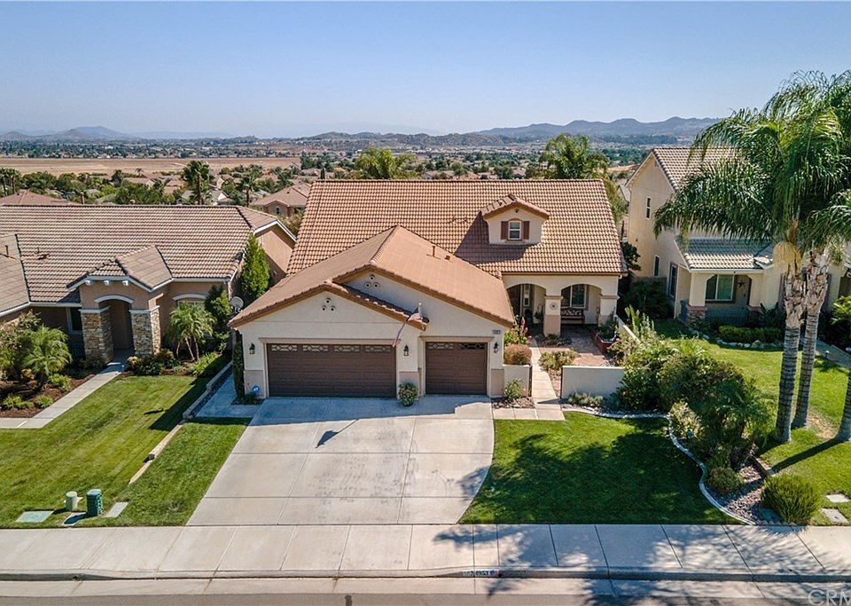 1st image of 24953 Blue Oak Cir