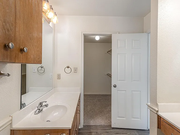2215 Dry Creek Dr #611 — Photo 12