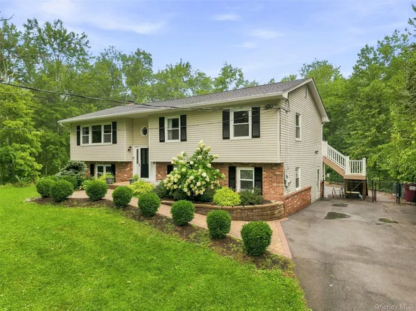 193 Old Dutch Hollow Road, Monroe, NY 10950
