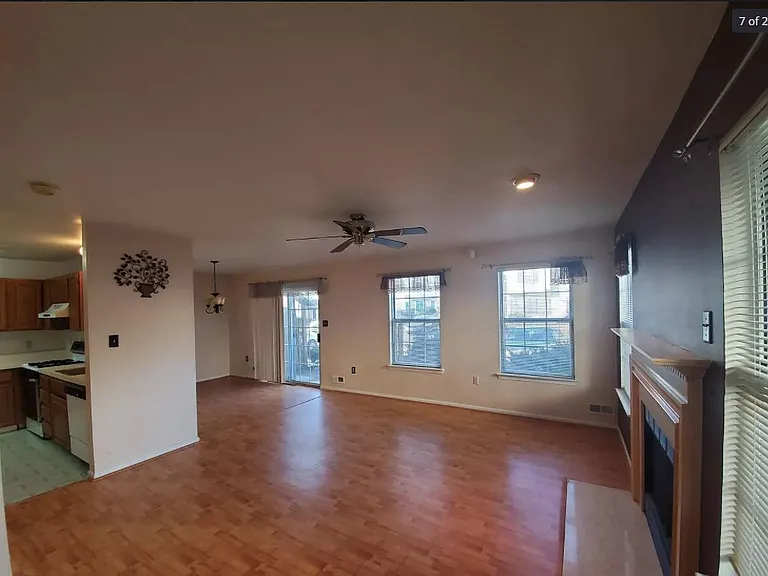 412 Stonebridge Blvd #412 — Photo 2