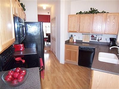 4th image of 2948 Sassafras Ln