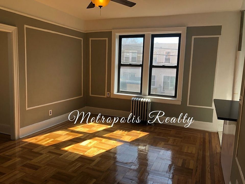 1st image of 2357 33rd St APT B5