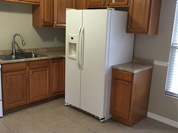3rd image of 3829 SW 8th Ct #3907