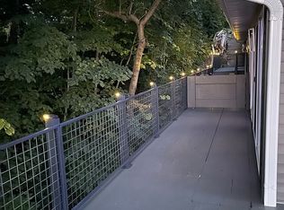 65 Hilltop Dr, Lake In The Hills, IL 60156