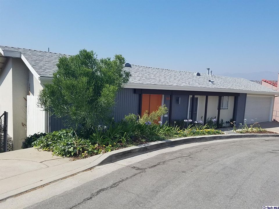 1st image of 1401 E Palmer Ave