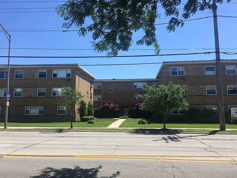 4909-21 Church
