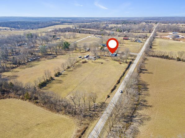 2172 North Old Mill Road, Brookline, MO 65619