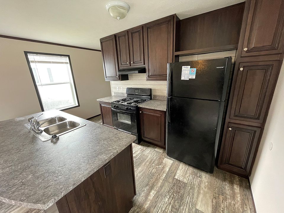 1st image of 234 Schirra Ave #234