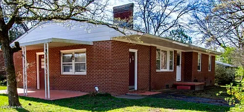 111 North Dr Photo 1