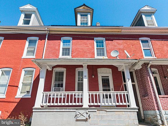 3rd image of 14 Marble St