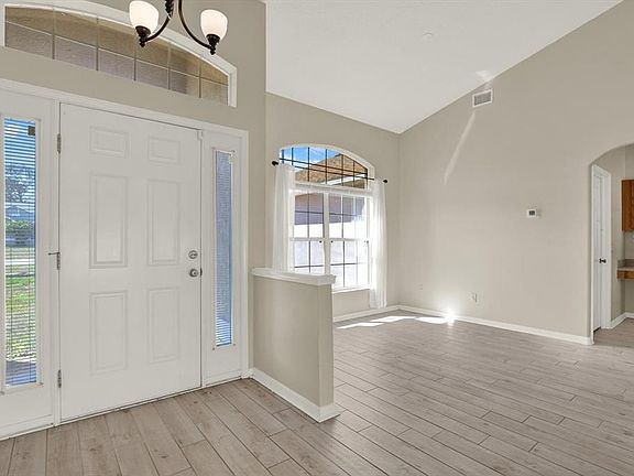 4th image of 4400 Dior Rd
