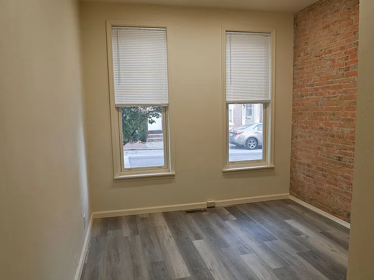 118 Cumberland St — Photo 12
