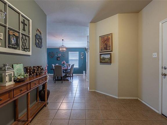5th image of 3409 Taylor Dr