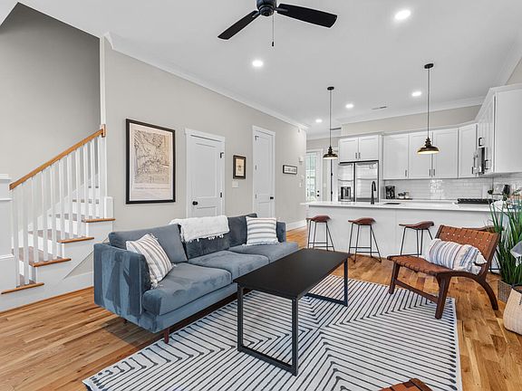 2nd image of 2659 Lawndale Ave