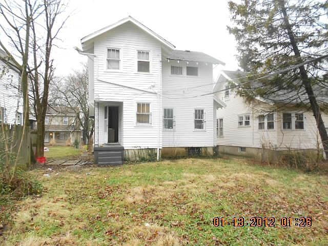 1st image of 123 Victor Ave