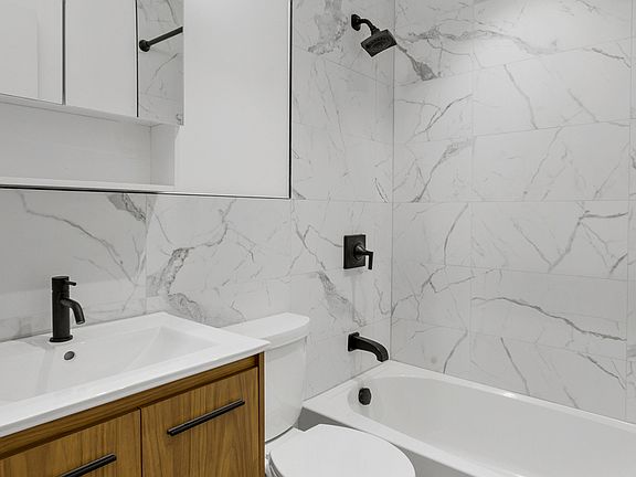4th image of 723 Prospect Pl #2F
