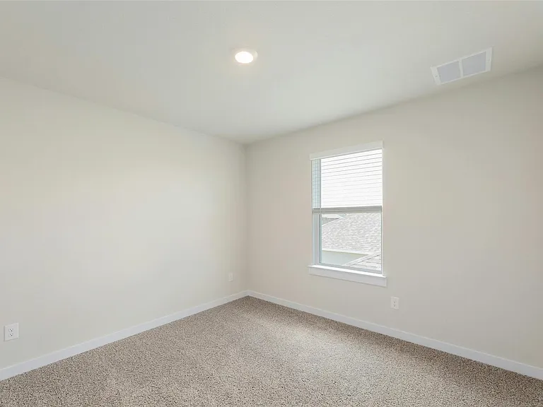 512 Clearlake Dr — Photo 29