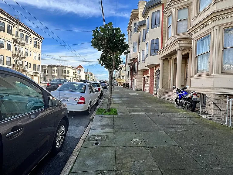 4727-4731 California St #3 — Photo 25