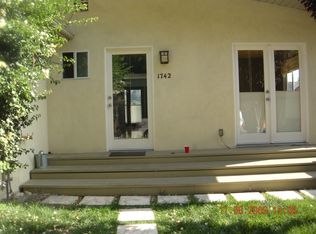 1742 Redesdale Ave, Los Angeles, CA 90026