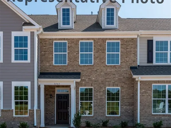 1736 Westfall St, Kernersville, NC 27284