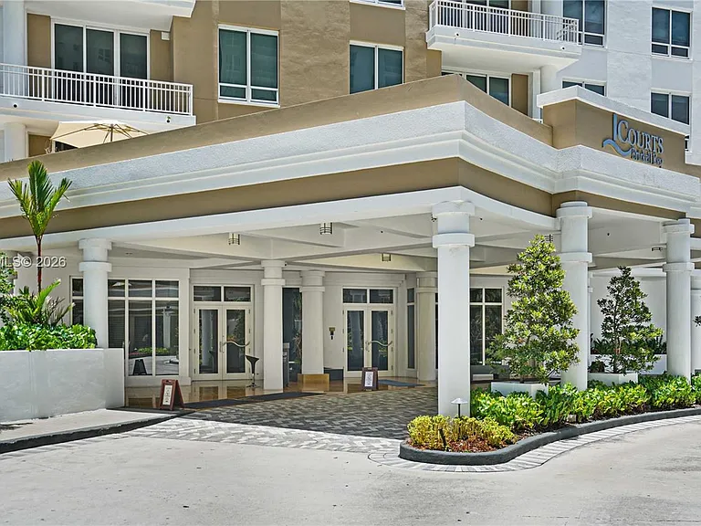 801 Brickell Key Blvd #2210 — Photo 70
