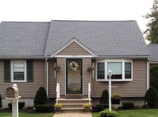 111 Central St, Saugus, MA 01906