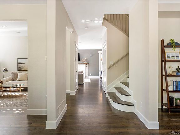 3rd image of 10086 E 31st Avenue