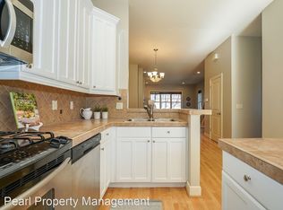 1954 NW Overton St, Portland, OR 97209
