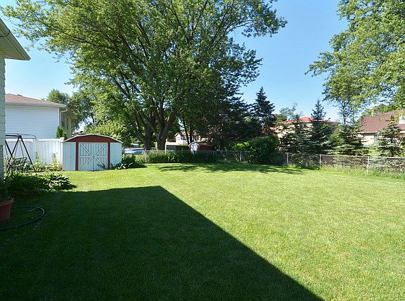 5th image of 1304 S Tamarack Dr