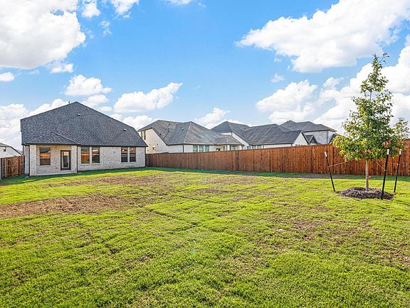 5th image of 477 Rockstream Dr