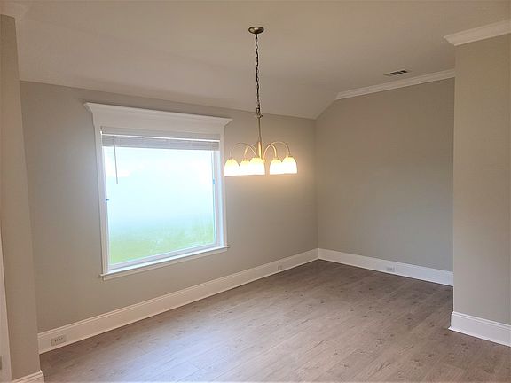 5th image of 3976 Lu Ln