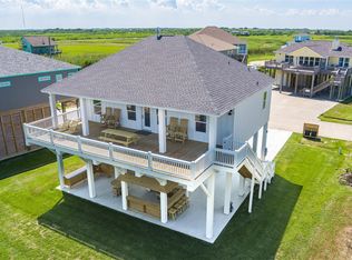 4408 Whaler Ln, Pt Bolivar, TX 77650