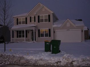 2775 Moraine Valley Rd, Wauconda, IL 60084