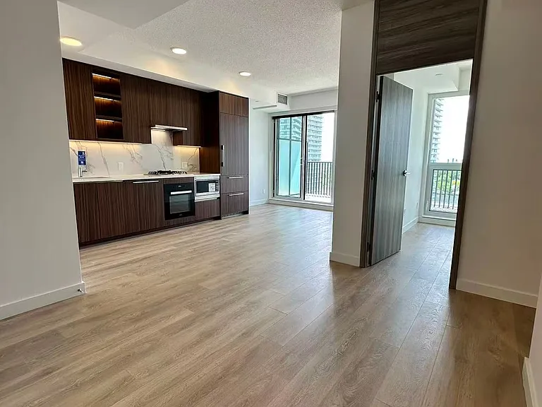 68 Esther Shiner Blvd #1216 — Photo 2