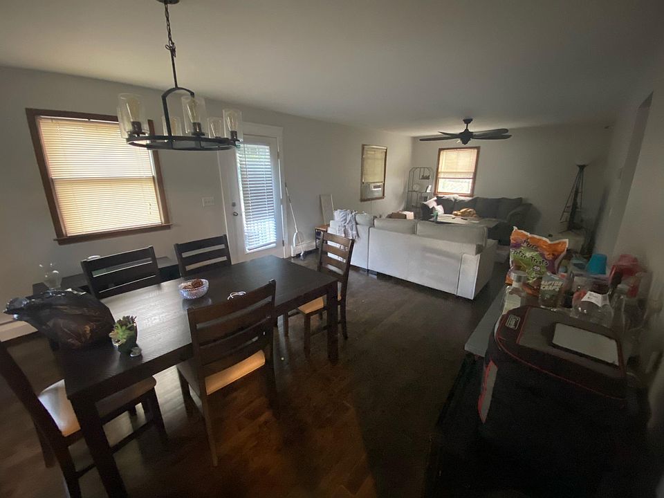 2nd image of 20A Dell St