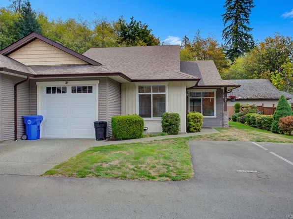 300 Grosskleg Way #21, Lake Cowichan, BC V0R 2G1