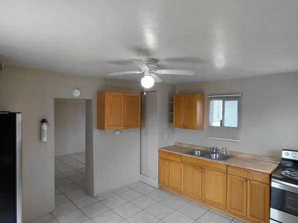 419-423 E 32nd Street, 419-423 E 32nd St #Rn419-c, Tucson, AZ 85713