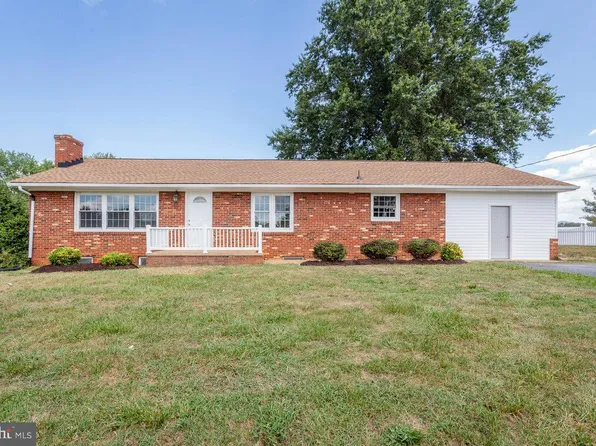 167 Marcus St, Shenandoah, VA 22849