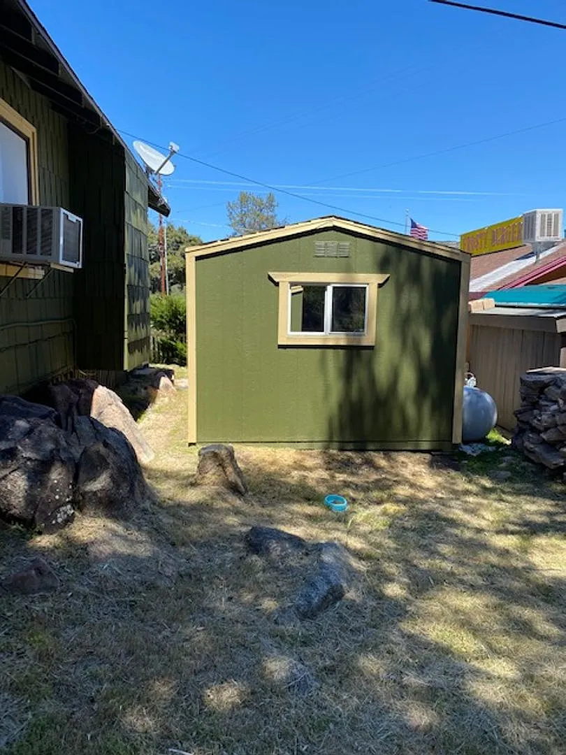 Pine Valley Country Charmer- 2 Bed 1 Bath House — Photo 1