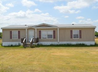 9305 Rodeo Dr, Terrell, TX 75160