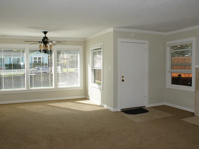 722 San Juan Ave — Photo 22