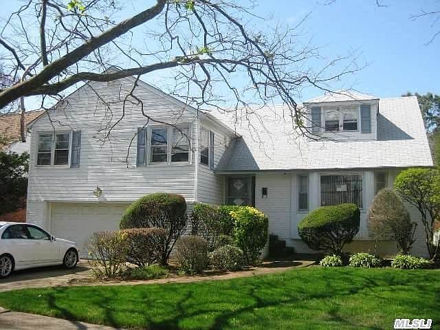1st image of 3350 Poplar St