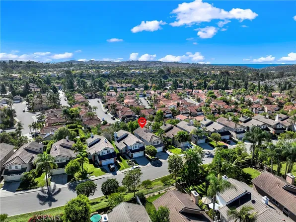 24826 Oxford Dr, Laguna Niguel, CA 92677