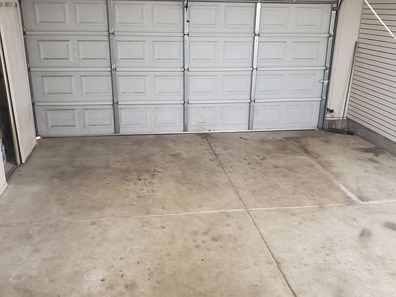 4th image of 654 Catalina Cir